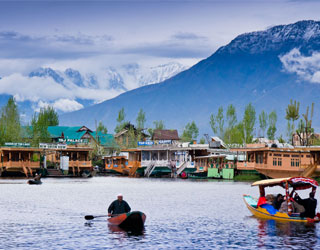 Kashmir - Vaishno Devi - Amritsar  Tour Package